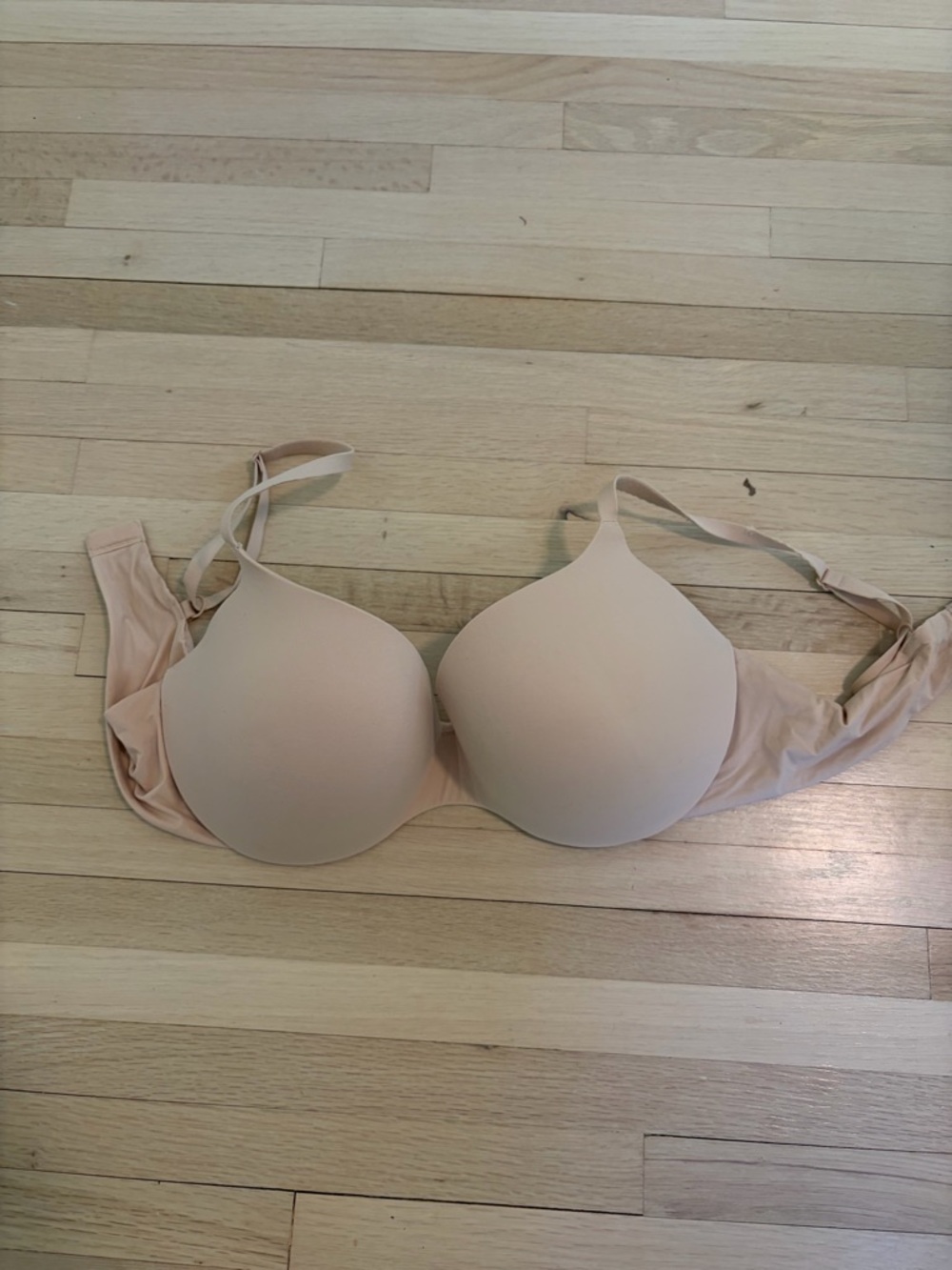 Auden Beige Nude T-Shirt Bra - Smooth Molded Cups